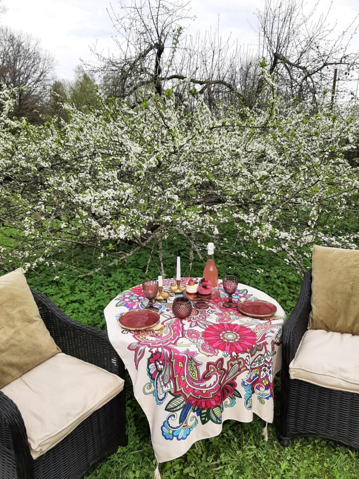 Mellene 1 Bedroom House In Nature & Hot Tube *